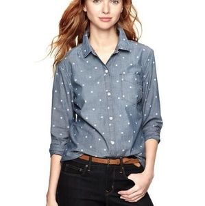 Gap shirt